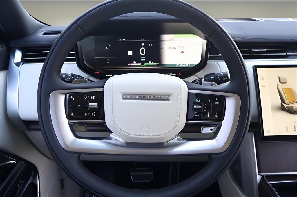 2026 Land Rover Range Rover Plug-In Hybrid SE