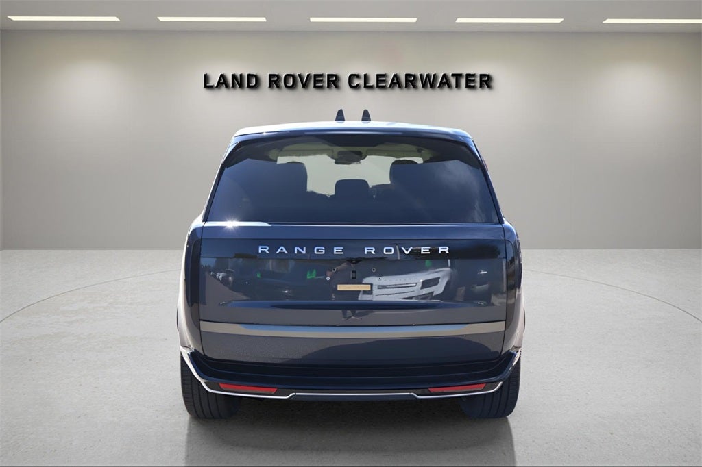 2026 Land Rover Range Rover Plug-In Hybrid SE