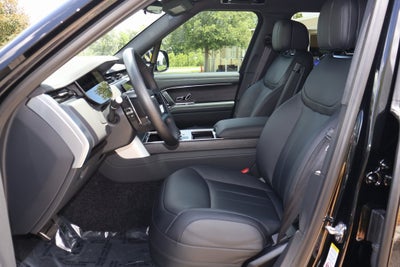 2025 Land Rover Range Rover Plug-In Hybrid SE