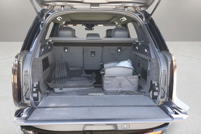 2026 Land Rover Range Rover Plug-In Hybrid SE