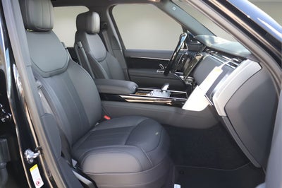 2026 Land Rover Range Rover Plug-In Hybrid SE