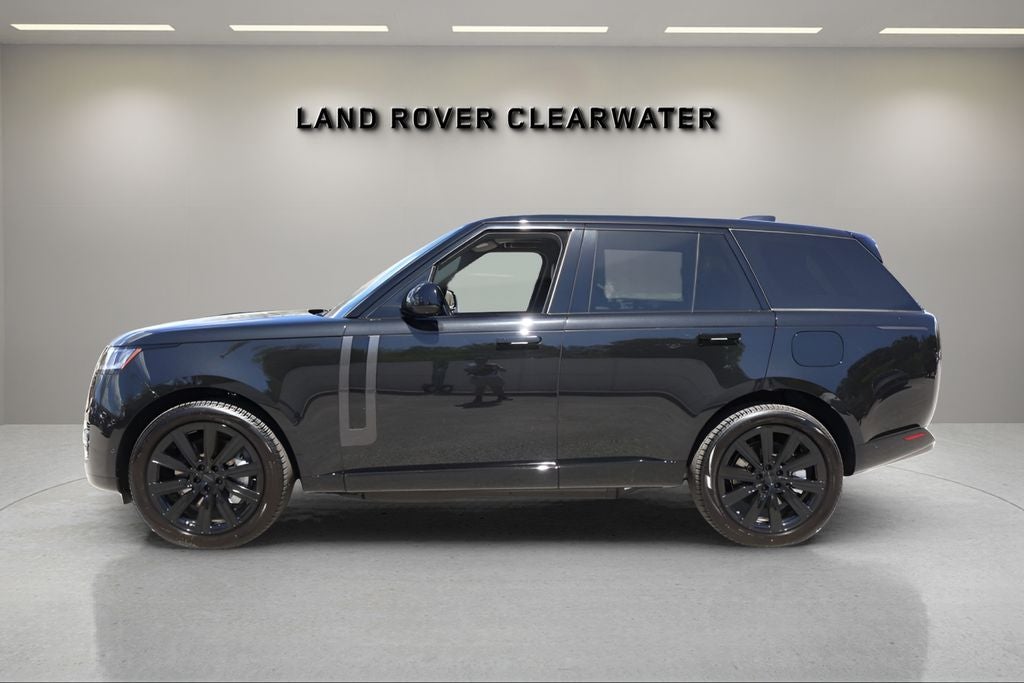 2026 Land Rover Range Rover Plug-In Hybrid SE