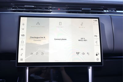 2026 Land Rover Range Rover Plug-In Hybrid SE