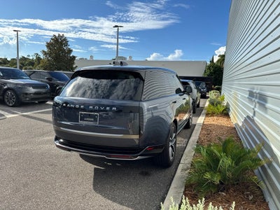 2024 Land Rover Range Rover SE