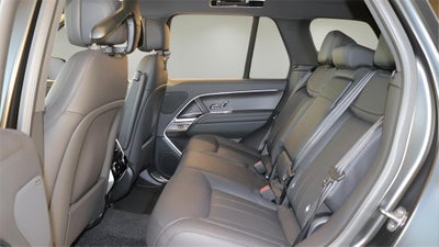 2026 Land Rover Range Rover SE