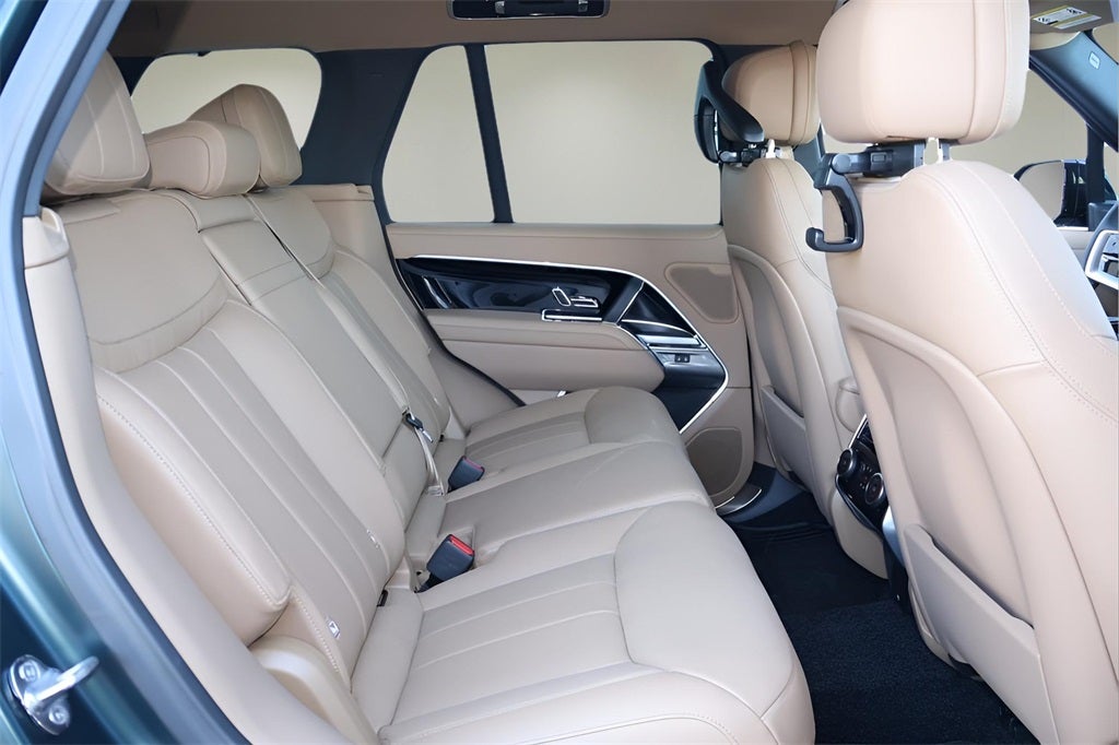 2026 Land Rover Range Rover SE