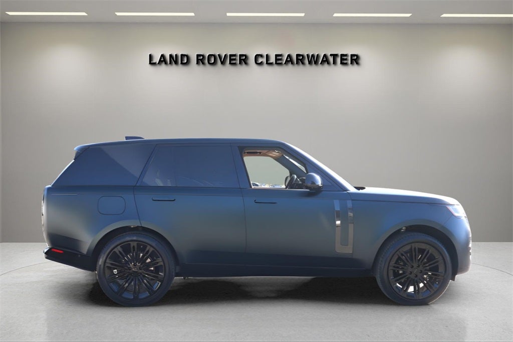 2026 Land Rover Range Rover SE