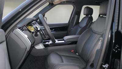 2026 Land Rover Range Rover SE