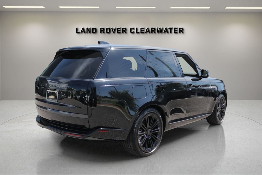 2026 Land Rover Range Rover SE