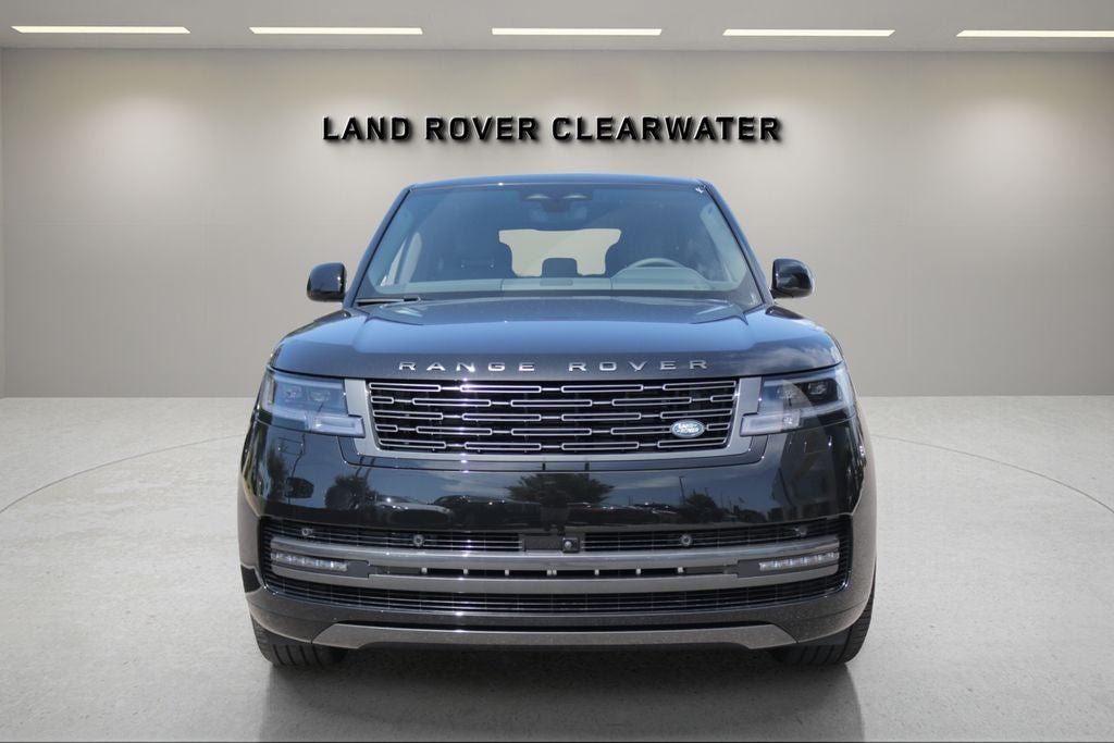 2026 Land Rover Range Rover SE