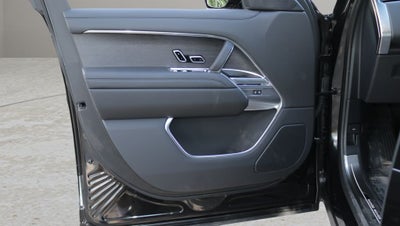 2026 Land Rover Range Rover SE