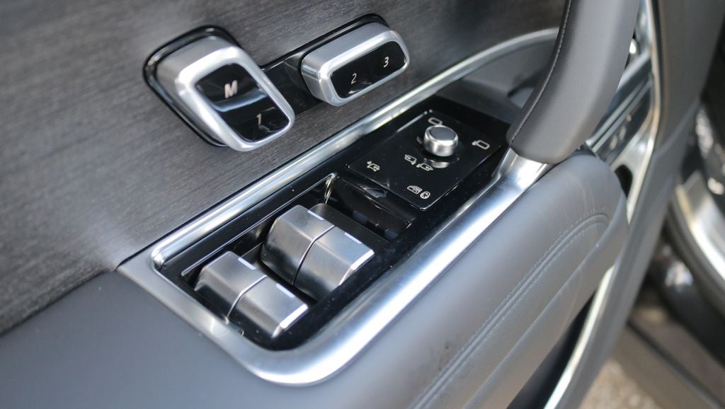 2026 Land Rover Range Rover SE