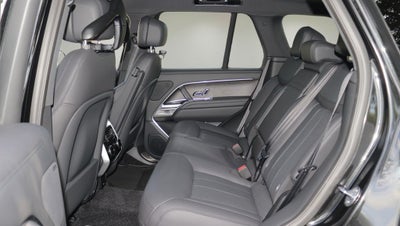 2026 Land Rover Range Rover SE