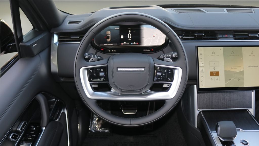 2026 Land Rover Range Rover SE