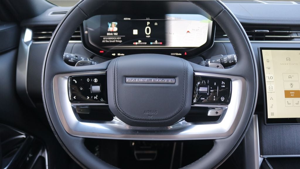 2026 Land Rover Range Rover SE