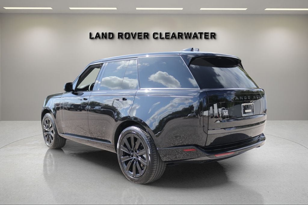 2026 Land Rover Range Rover SE