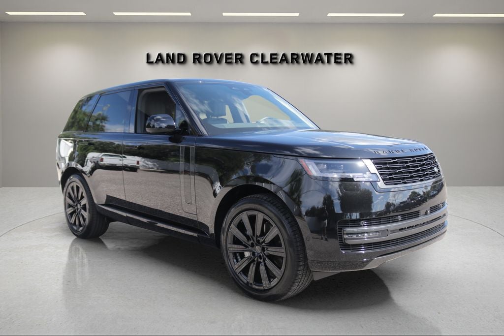 2026 Land Rover Range Rover SE