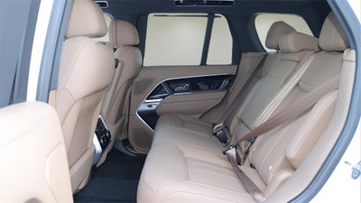 2026 Land Rover Range Rover SE