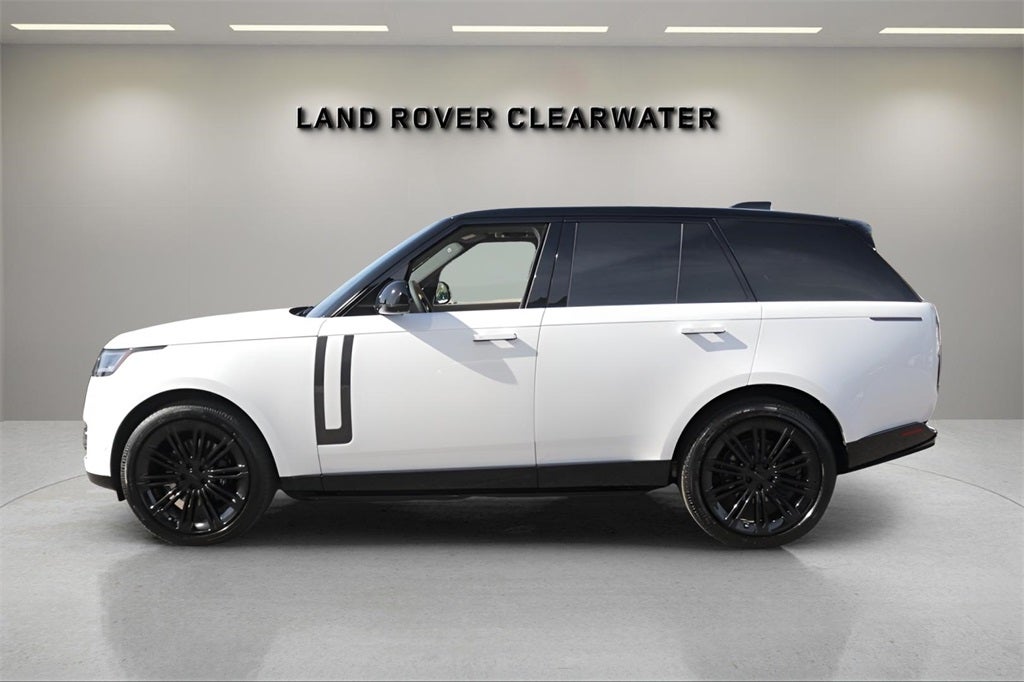 2026 Land Rover Range Rover SE