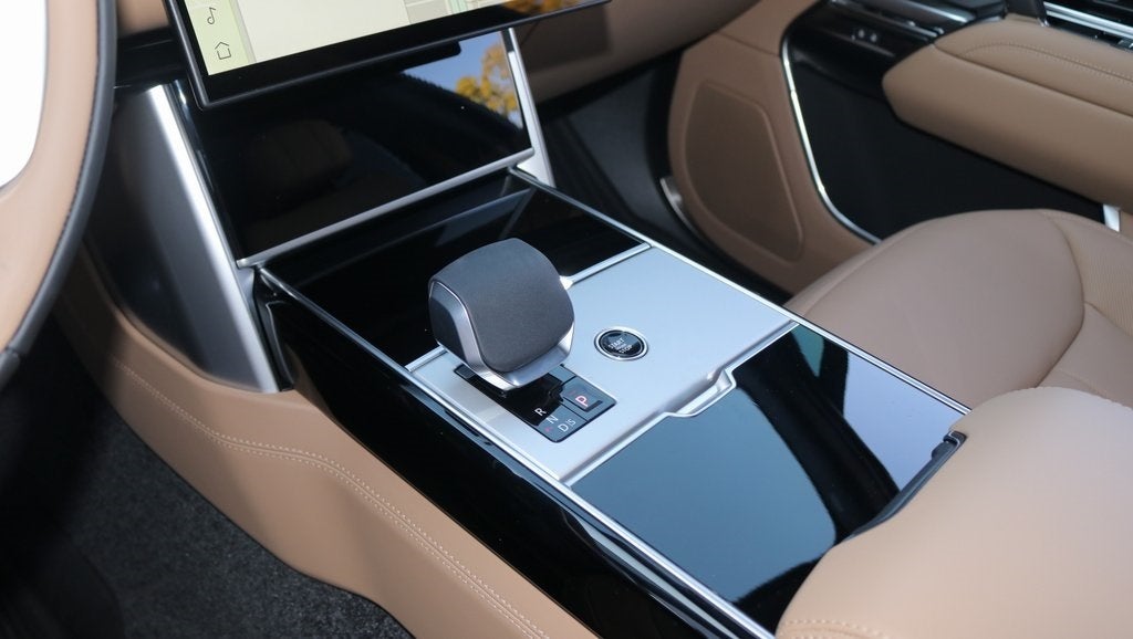 2026 Land Rover Range Rover SE