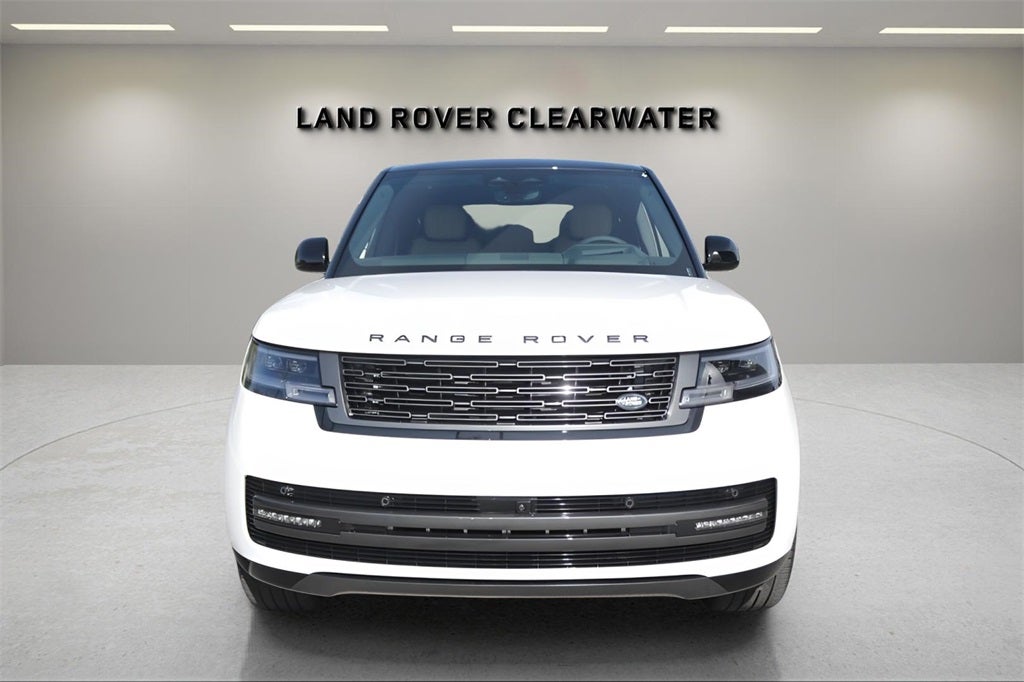 2026 Land Rover Range Rover SE