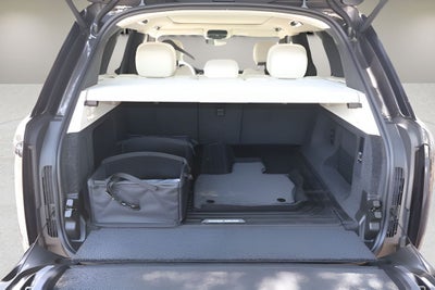 2026 Land Rover Range Rover SE