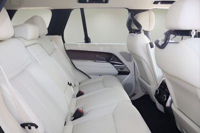 2026 Land Rover Range Rover SE