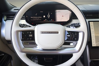 2026 Land Rover Range Rover SE