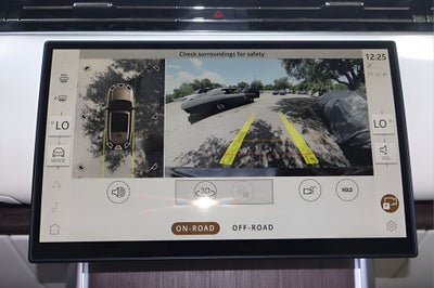 2026 Land Rover Range Rover SE