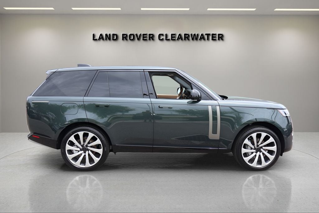 2026 Land Rover Range Rover SE