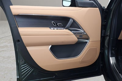 2026 Land Rover Range Rover SE