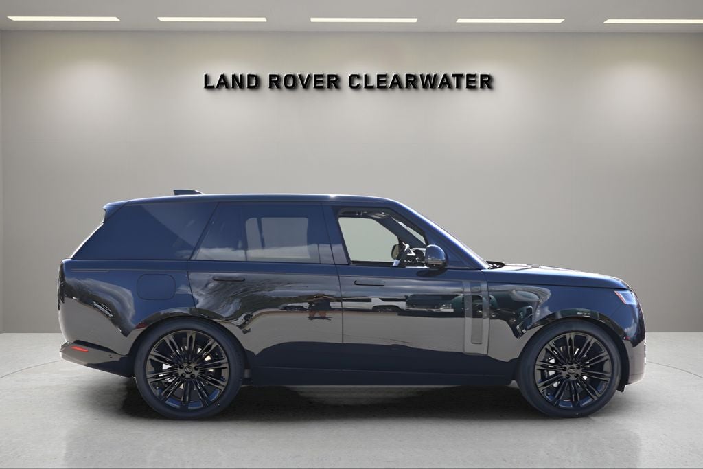 2026 Land Rover Range Rover SE