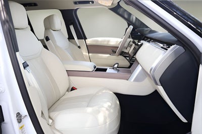 2026 Land Rover Range Rover SE