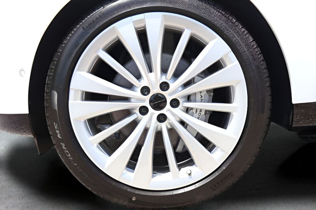 2026 Land Rover Range Rover SE