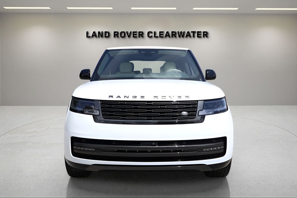 2026 Land Rover Range Rover SE