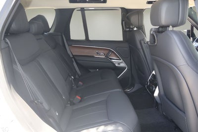 2026 Land Rover Range Rover SE