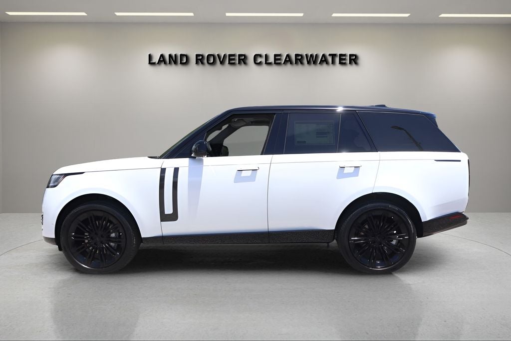 2026 Land Rover Range Rover SE