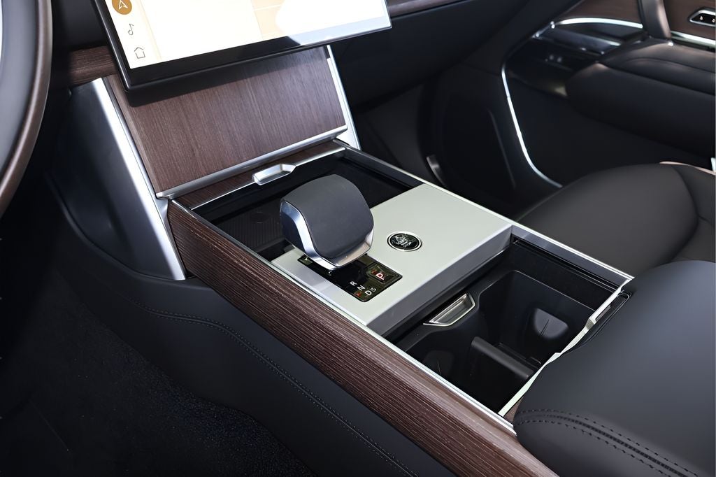 2026 Land Rover Range Rover SE