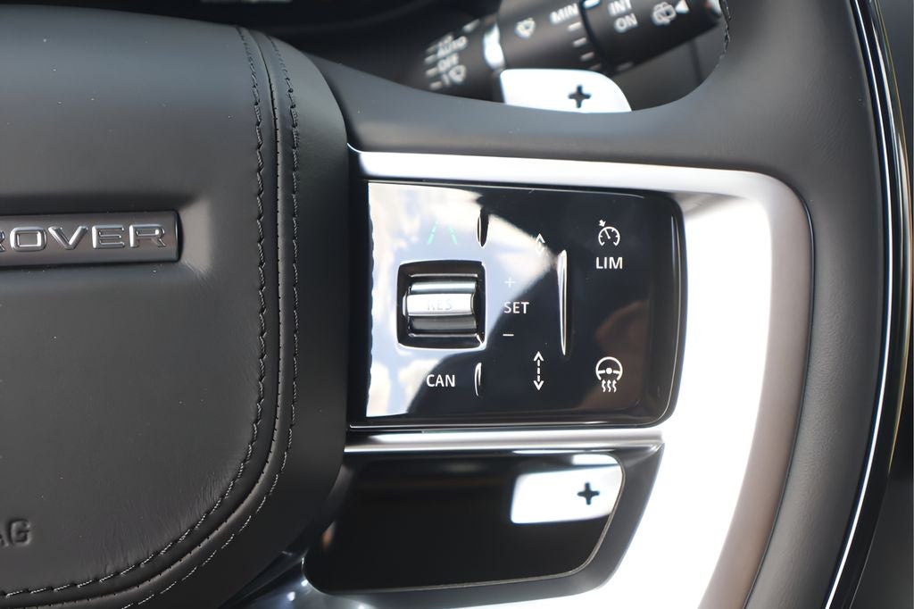 2026 Land Rover Range Rover SE LWB