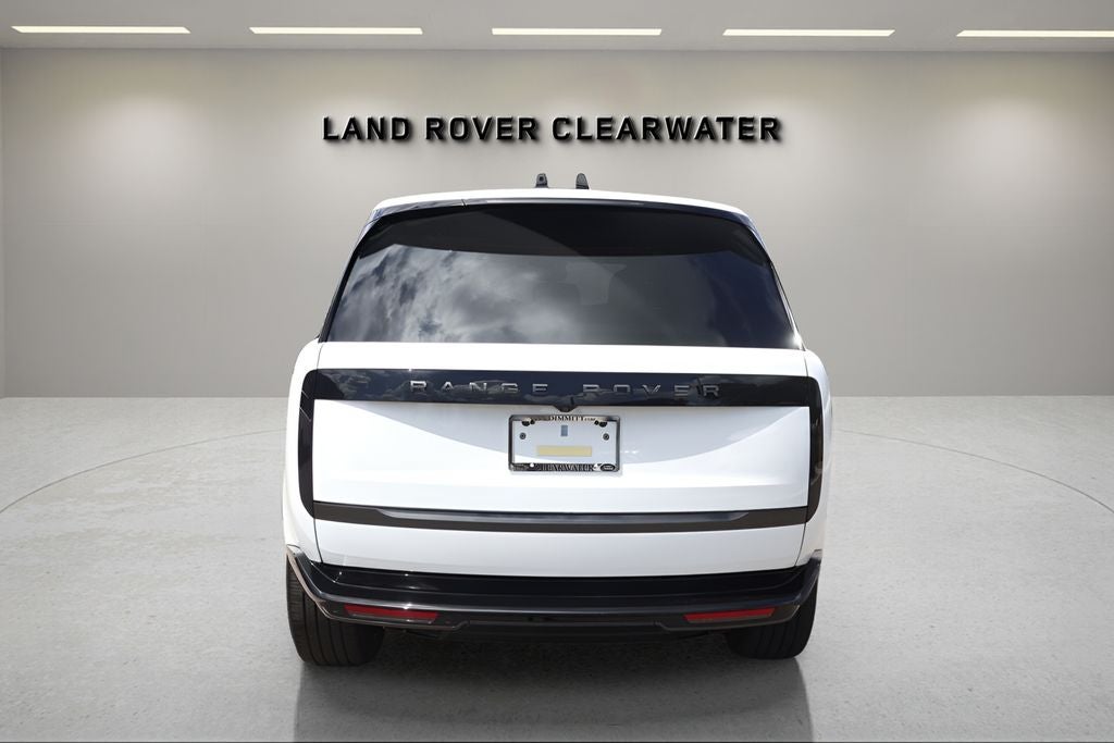 2026 Land Rover Range Rover SE LWB
