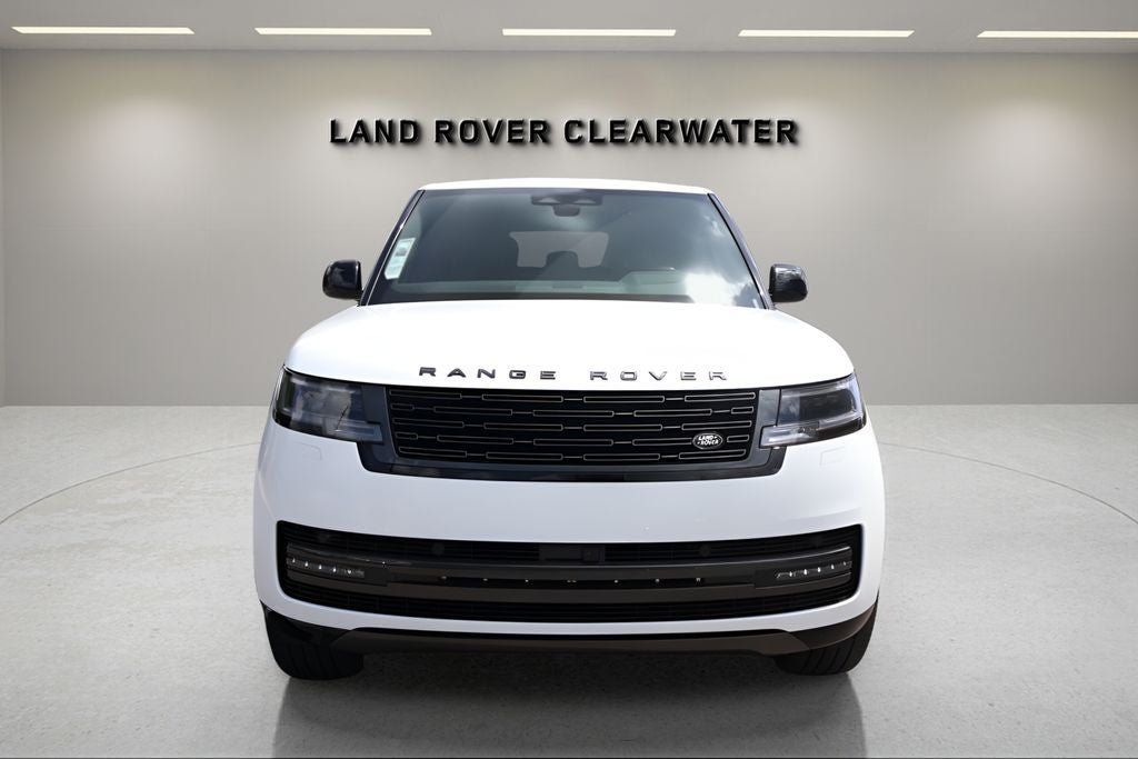 2026 Land Rover Range Rover SE LWB