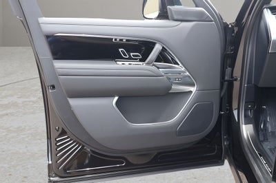 2026 Land Rover Range Rover SE LWB