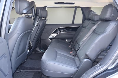 2026 Land Rover Range Rover SE LWB