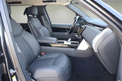 2026 Land Rover Range Rover SE LWB