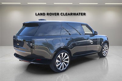 2026 Land Rover Range Rover SE LWB