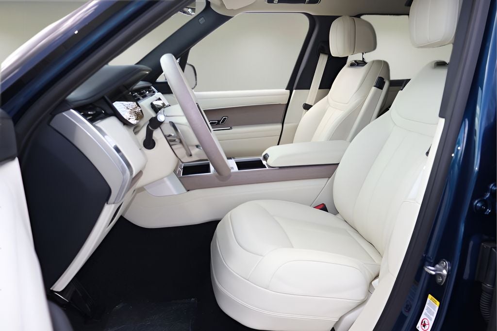 2026 Land Rover Range Rover SE LWB