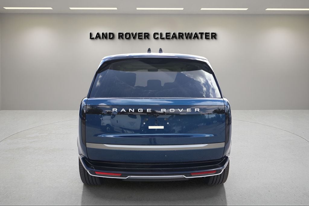 2026 Land Rover Range Rover SE LWB