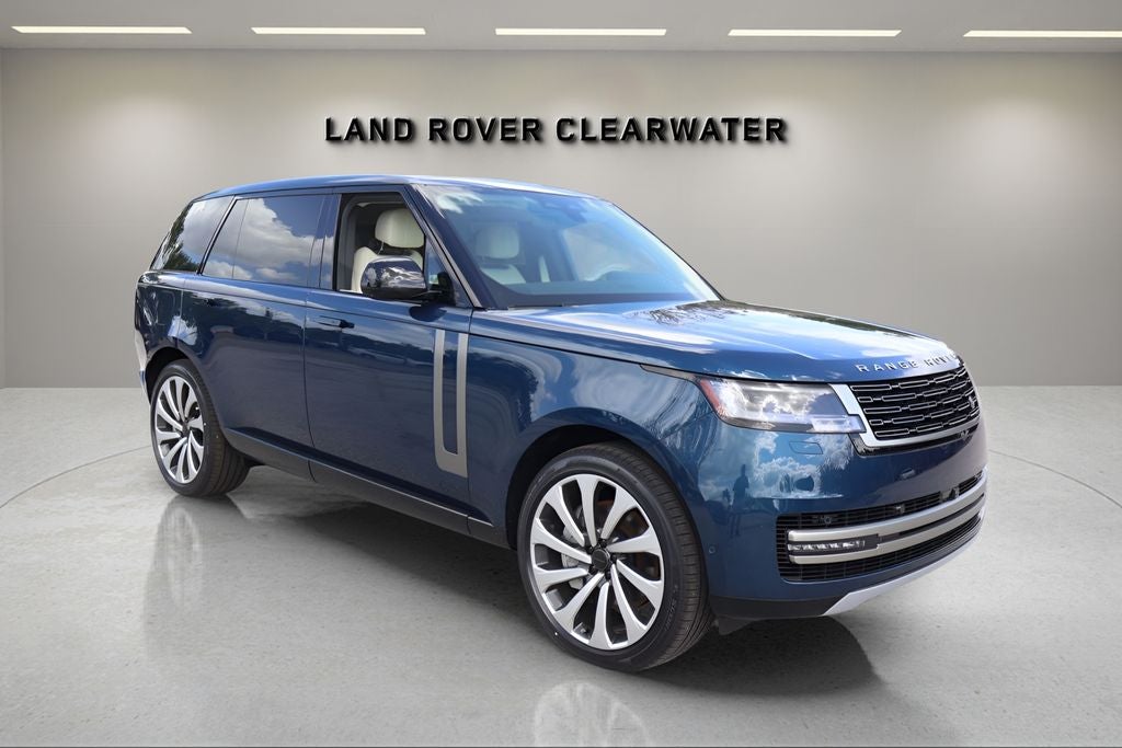 2026 Land Rover Range Rover SE LWB