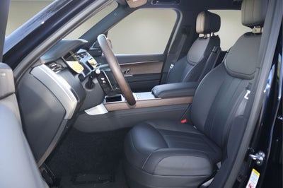 2026 Land Rover Range Rover SE LWB