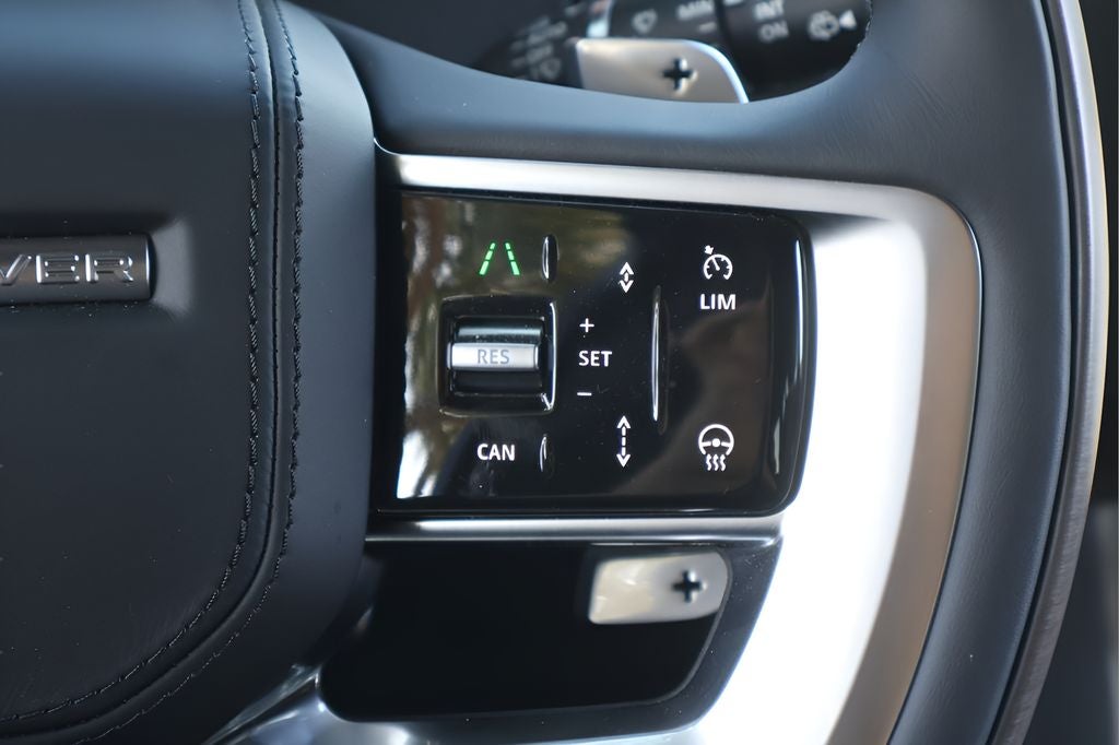2026 Land Rover Range Rover SE LWB
